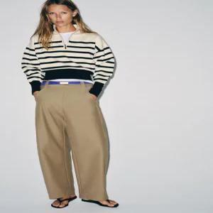 ZARA 지퍼 스트라이프 니트 스웨터 - 스트라이프 5536/032/104