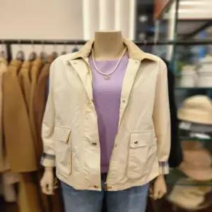 [BCBG] 비씨비지 스테이 점퍼 B5A2R167