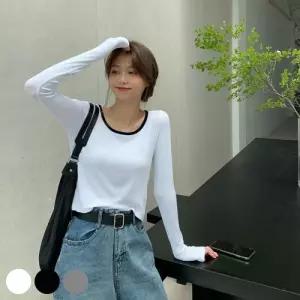 오오티티 배색 넥라인 포인트 크롭 기장 긴팔티