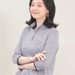 애비뉴투지 엄마옷 리얼 실켓 면 스트라이프 차이나 지퍼 칠부 티셔츠 A05420
