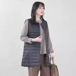 [NS홈쇼핑]애비뉴투지 엄마옷 메리 라운드 브이 넥 변형 오리털 경량 패딩 조끼 V09133..