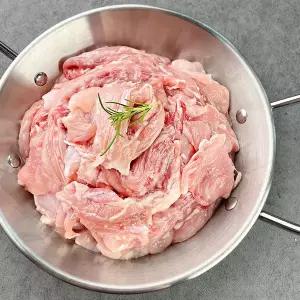 [하프클럽/모던푸드]국내산 닭고기 목살,쫄깃한 특수부위 닭목살(냉동) 1kg 2봉
