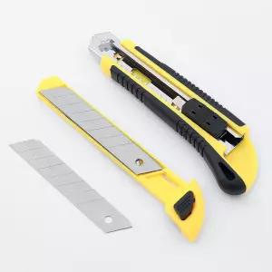 OCE 18MM 칼날내장형 나이프 커터 주방칼