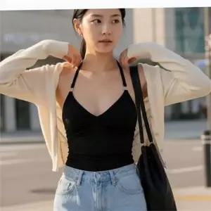 [하프클럽/]슬림핏 여성 홀터넥 나시 데일리 홀터넥 크롭 탑 베이직 여름