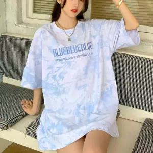 여성 나그랑 반팔티 와이드핏 영문자수 나염 티셔츠