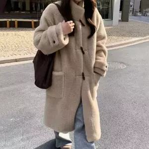 데일리룩 데이트 스트릿 패션 양털 떡볶이 롱 코트여성 여성반 미디라인코드 허리벨트 립스타일 겨울 오버