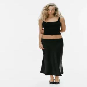 ZARA 새틴 미디 스커트 - 블랙 8338/537/800