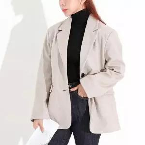 여성 외출 패션 핏좋은 오버핏 모직 자켓 반코트 여행 코디 아우터 양털 루즈핏롱 집업 스타일 패션