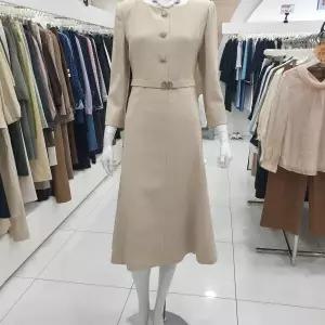 [더아이잗]버튼 장식 플레어 원피스