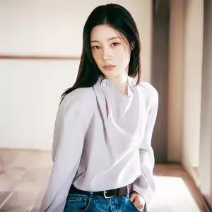 [온앤온](타임스퀘어점패션관)카울넥 쉬어 블라우스 NEW6AB833