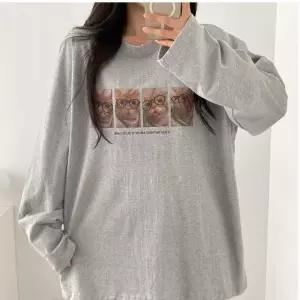 [꾸안꾸템 아방핏] 안경고양이 프린팅 루즈핏 롱 슬리프 긴팔 티셔츠 3color