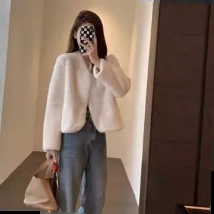 여성 하프코트 겨울 반코트 무지 털 재킷 아우터