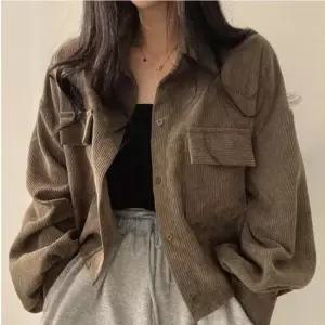베이직한디자인 클래식무드 하단스트링 포인트 셔츠겸용 골덴카라재킷