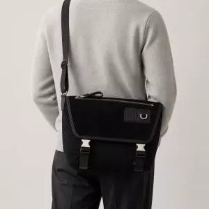 26FW Medium Flex messenger in canvas and suede (B000U45X01 1100) (미디엄 플렉스 메신저 백)