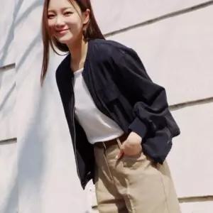 올리비아로렌 VOCCL5M4221 자수홑겹점퍼_JK