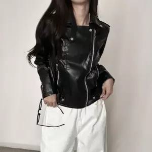 패션라이더자켓 여자 슬림핏 은은 유광 간절기 가을 가죽 자켓 라이더