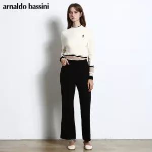 [아날도바시니(ARNALDO BASSINI)] 히든버튼 세미부츠컷 팬츠 (택가격 258000원)