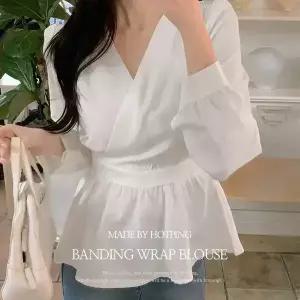 핫핑 [하객룩/모임룩] 레무아 뒷밴딩 랩 블라우스