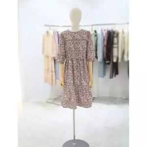한정수량 써스데이아일랜드 플라워 미디 코듀로이 원피스 T258MOP238W 2859114