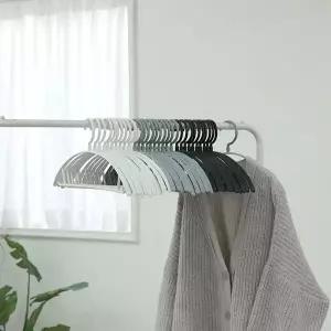 [하프클럽/아트박스]아트박스/그리고 곡선 니트 어깨뿔 방지 회전고리 논슬립 옷걸이 50P