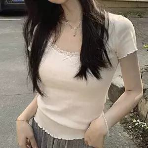 데일리룩 여성 레이스 포인트 반팔 슬림핏 티셔츠 슬림핏티셔츠