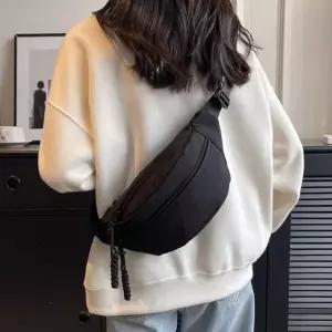 ( )여성 하프문 여행용 핸드폰 가방 가벼운 슬링백 블랙