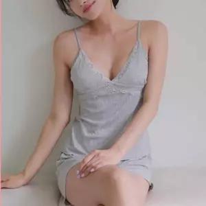 이너리티 루루 비스코스 모달 나시 잠옷 캡내장 원피스 파자마 홈웨어