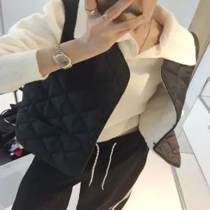 다이아누빔 양털안감 루즈핏 브이넥 가을 퀄팅 조끼베스트 (2color)