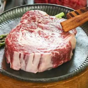 [팜스] 1등급 국내산 냉장 등심스테이크 600g(200gx3팩)+핑크솔트 3개