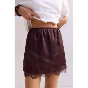 여성 빈티지 시크 y2k 감성 새틴 미니 스커트 레이스 트림 패치워크 로우 웨이스트 하프 슬립 스커트 언더스커트 스트리트웨어