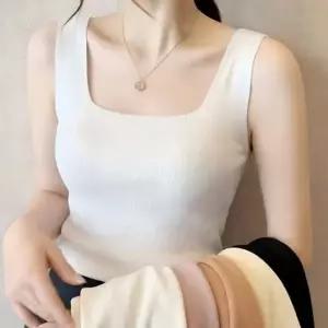 여자 민소매 스퀘어 슬림핏 나시 나시티 니트나시 여성 캡내장나시