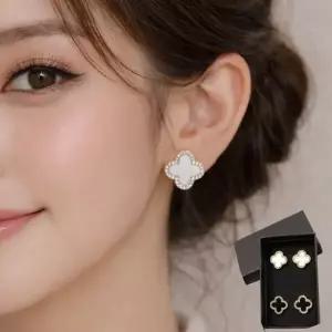 다예품 알러지 변색 걱정 없는 써지컬 네잎클로버 귀걸이