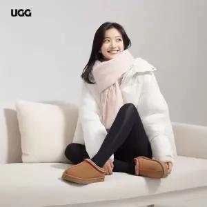 [하프클럽/] UGG 타즈 여성 겨울 방한 털슬리퍼 모카신 체스트넛 1143776K-CHE
