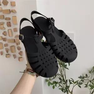 여성 아쿠아 젤리 샌들 물놀이 휴가룩 여행 데일리 여름슈즈