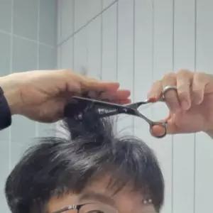미용가위 앞머리가위 미용가위집 틴닝가위 미용실가위 숱치기 셀프숱치기 셀프헤어컷 숱가위
