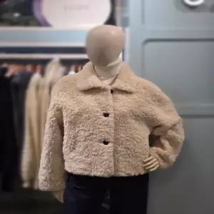 SN 클리지 카라넥 뽀글이자켓 CP9WLT09