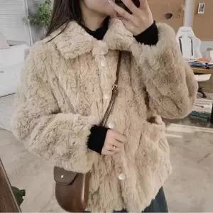 [jj-market] 여성 양털 카라 퍼 자켓