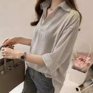 [오노마] ONM 여성 반오픈카라 세로 남방 7부 스트라이프셔츠 2컬러