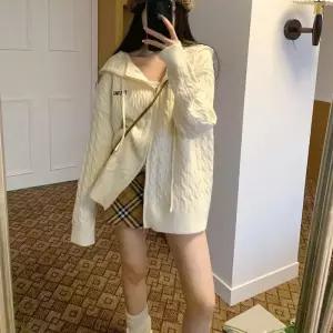 [오노마] ONM 여성 꽈배기 루즈핏 후드 니트 집업 롱기장
