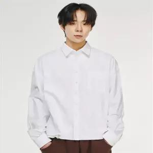 시그니처 옥스포드 크롭 셔츠[화이트] 25SS2OCS-001