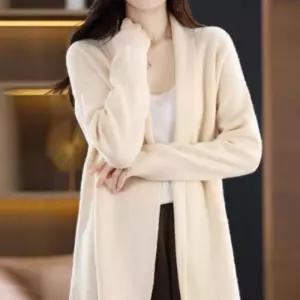 여성 간절기 루즈핏 숄카라 가디건 심플한 노버튼 긴팔 데일리 아우터