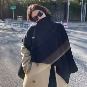 미니멀 여자 겨울 아크릴 니트 케이프 따뜻한 포근 숄 미니멀