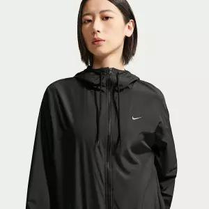 Nike 나이키 스포츠웨어 여성 루즈 후드 UV 재킷 IM8162 -010