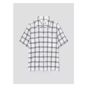 [GLXY (GALAXY LIFESTYLE)]GLXY [갤럭시 라이프스타일] 체크 오버핏 반팔 셔츠  화이트 (GC5465C121)
