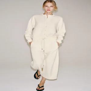ZARA 코튼 버튼 스웨트셔츠 - 크림 4174/636/712