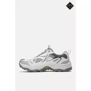 코오롱 스포츠 남녀공용 로우컷 하이킹슈즈 호크 라이즈 FE4KX25700GRY