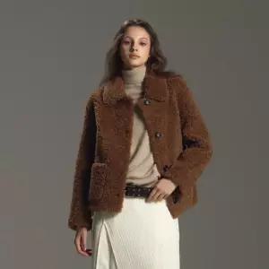 리오벨 25FW 호주산 프리미엄 양모 100% 하프코트 851629