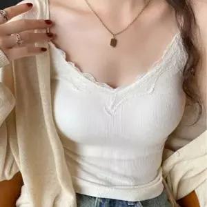 데일리룩 나시 레이스 포인트 골지 데일리 여자티셔츠