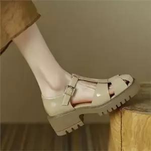 오너클랜 여성 통굽 샌들 여름 샌들 키높이 글레디에이터 스트랩 데일리 편한 코디 글래디에이터