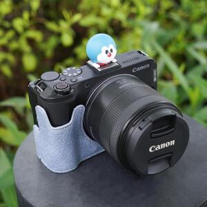 Canon R50v 카메라 하프 베이스 보호 어깨 끈  열매 패턴 케이스